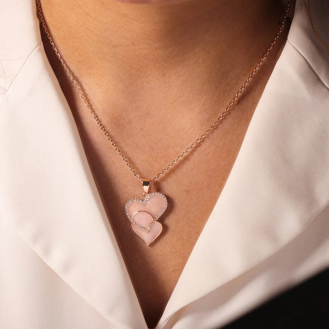 Interlocking Pink Heart Necklace | Stöd bröstcancer