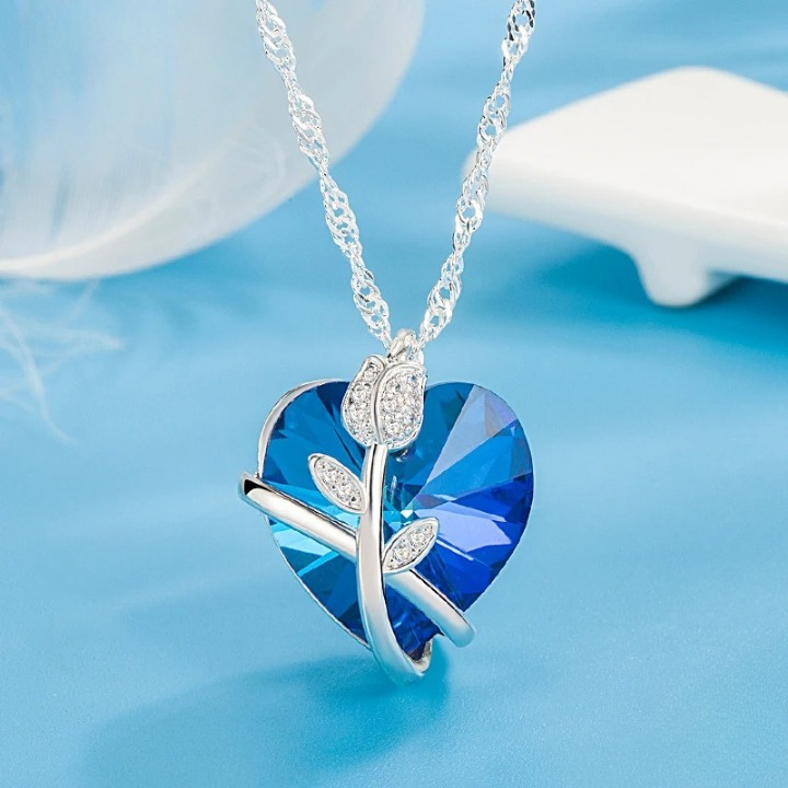 Blue Heart Pendant Necklace l Tillsammans för en diabetesfri framtid